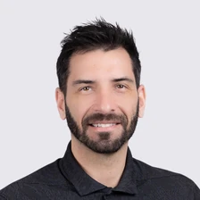Maxime, Dirigeant associé